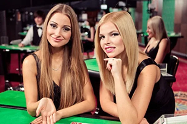 Dealer chuyên nghiệp tại sbotop