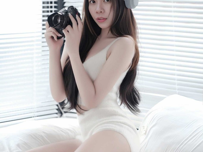 Giao diện sbotop trên màn hình máy tính bảng hoặc điện thoại, hiển thị các loại kèo cược bóng rổ khác nhau như kèo chấp, tài/xỉu với các con số tỷ lệ cược rõ ràng.